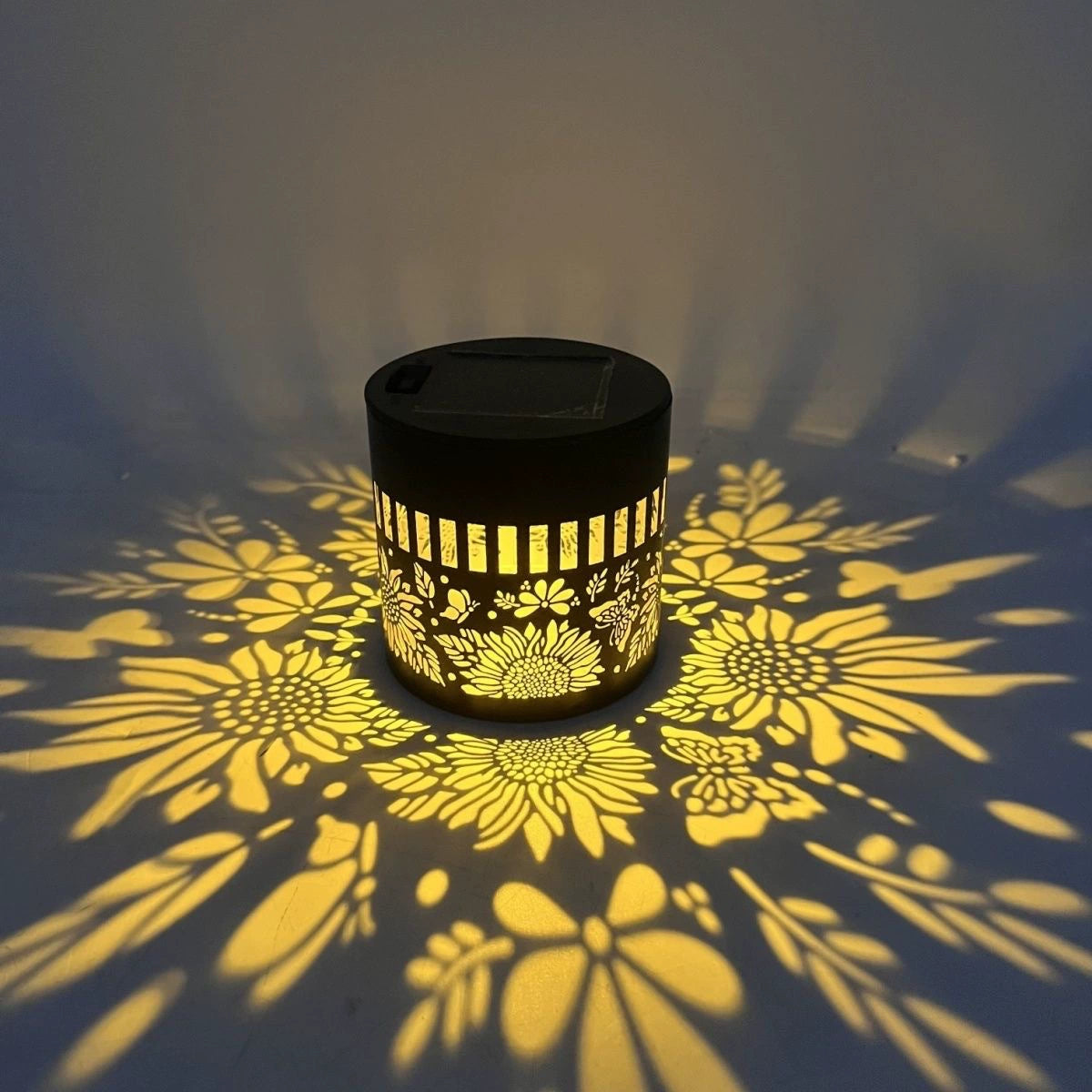 Mandala Solar Wall Lamp – Magical Patio Night Ambience