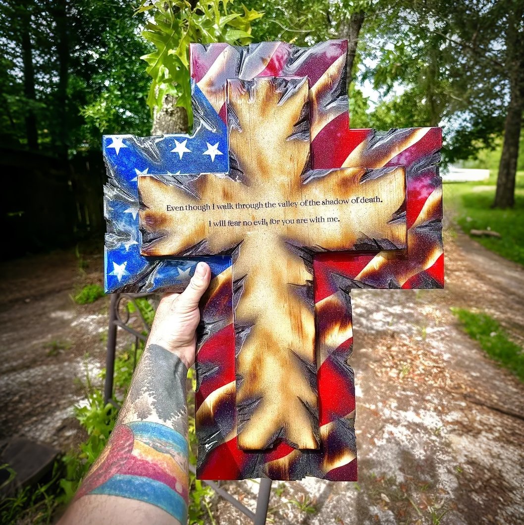 🚨 50% OFF TODAY ⭐ 🇺🇸 Patriotic American Flag Wooden Cross • Buy 2 FREE SHIPPING! 🔥