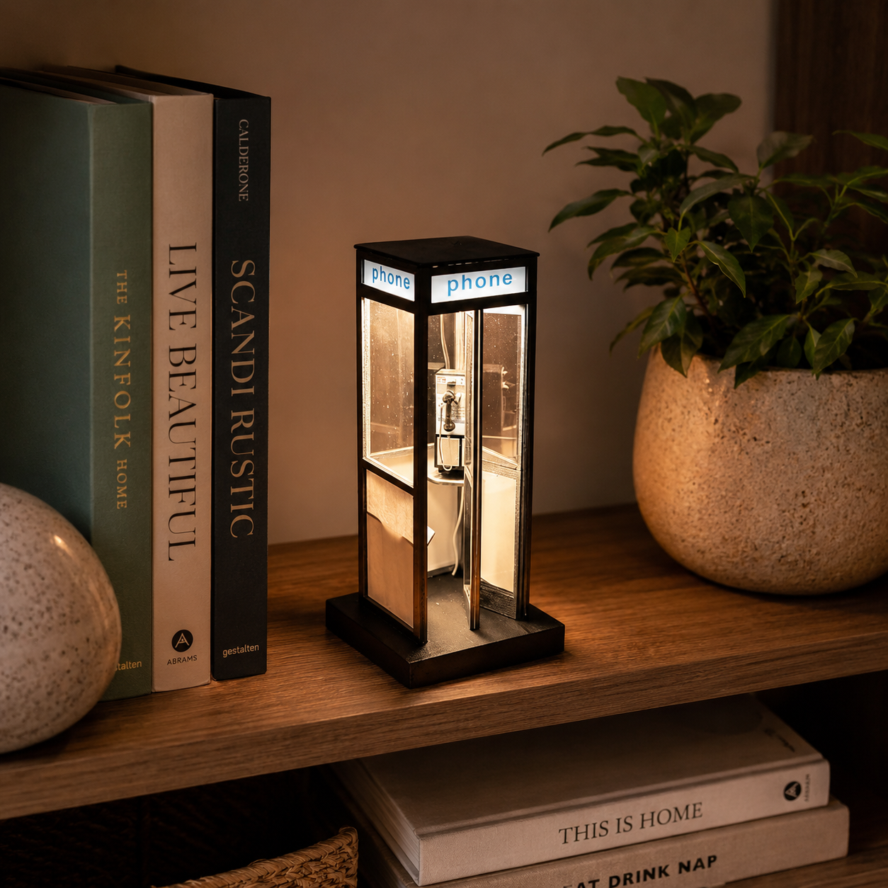 Phone Booth Table Lamp: A Nighttime Decoration